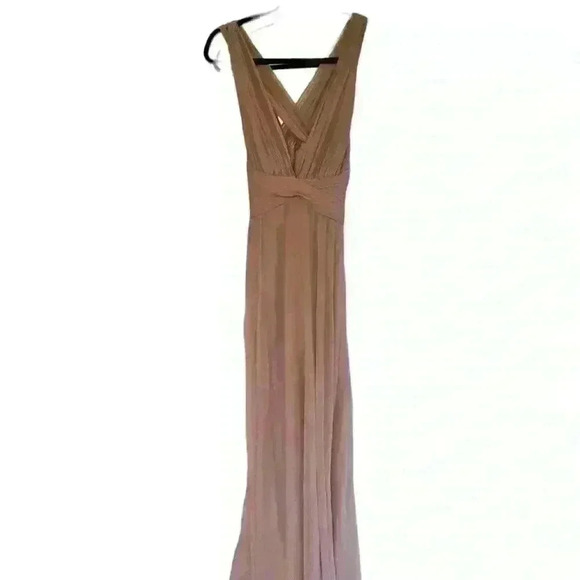 ASOS Design Bridesmaid Ruched Bodice Drape Maxi Dress In The  Color Blush Size 4 - Picture 6 of 10